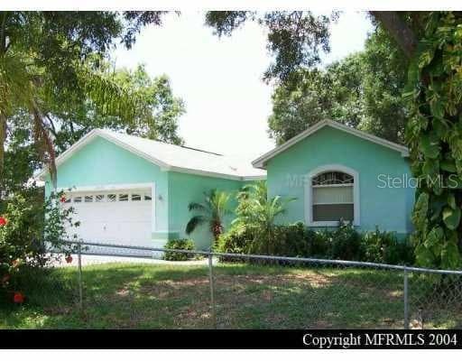 8010 Marigold AVENUE Tampa, FL 33614