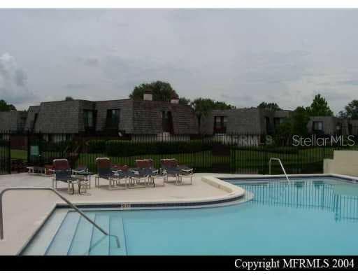 15419 E POND WOODS DRIVE TAMPA, FL 33618