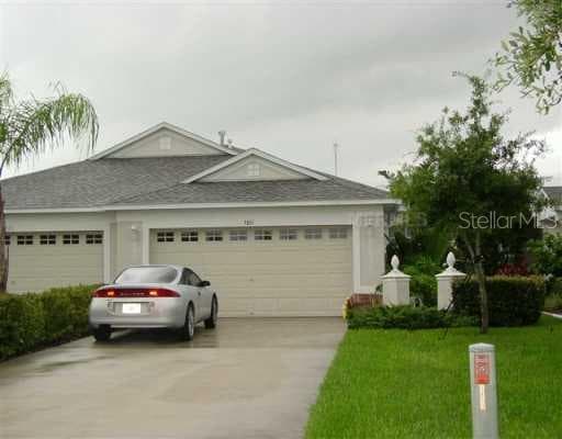 5851 Heron Park DRIVE Lithia, FL 33547