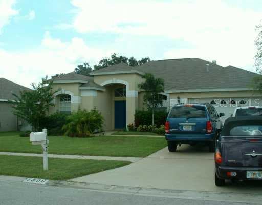1806 Vista River DRIVE Valrico, FL 33594
