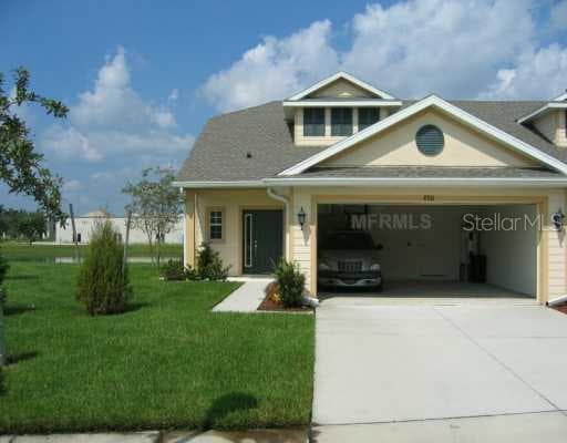 8931 IRON OAK AVENUE Tampa, FL 33647