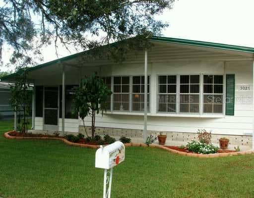 5027 Hill DRIVE Zephyrhills, FL 33542