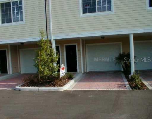 9715 Meadow Field CREEK UNIT 403 Tampa, FL 33626