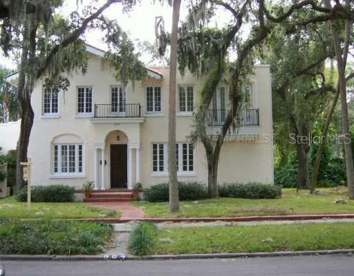 804 Idlewood DRIVE Tampa, FL 33609