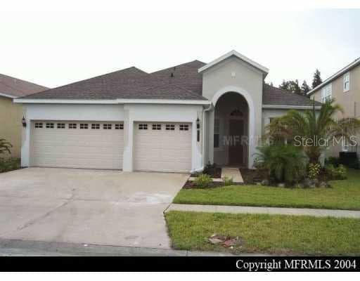 8330 OLD TOWN DRIVE TAMPA, FL 33647