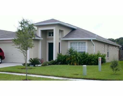 27618 SKY LAKE CREEK WESLEY CHAPEL, FL 33543