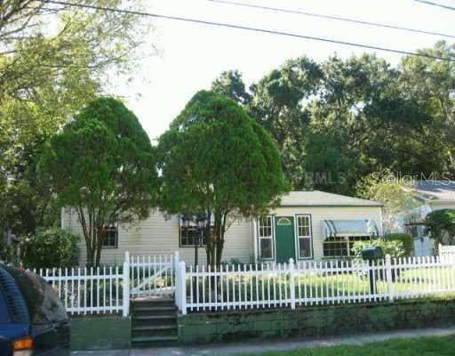 1211 E PARK CREEK TAMPA, FL 33604