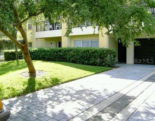 811 ISLAND WALK DRIVE UNIT 811 Tampa, FL 33602