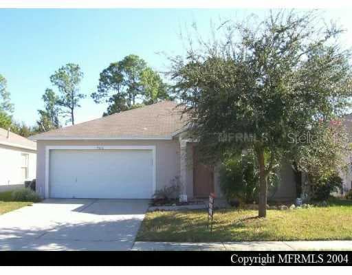 9516 HAMLET LANE TAMPA, FL 33635