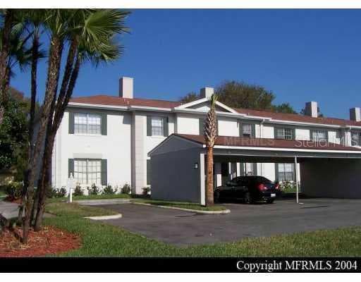10316 Club CIRCLE UNIT 42 Tampa, FL 33618