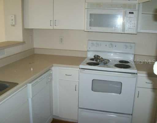 1910 E Palm AVENUE UNIT 8-204 Tampa, FL 33605