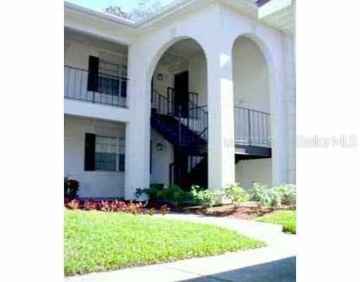 10366 Carrollwood LANE UNIT 221 Tampa, FL 33618