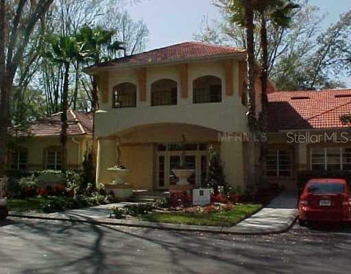 5602 PINNACLE HEIGHTS CIRCLE UNIT 3-208 TAMPA, FL 33624