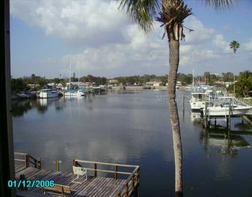 3717 46TH AVENUE S UNIT 14 ST PETERSBURG, FL 33711