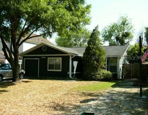 7703 SUMTER COURT TAMPA, FL 33637
