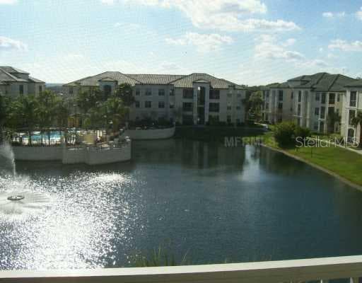 5807 Legacy Crescent PLACE UNIT 304 Riverview, FL 33569