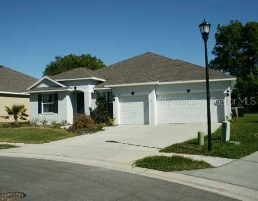 507 Cedar Waxwing DRIVE Brandon, FL 33510