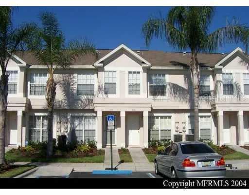 518 KENSINGTON LAKE CREEK Brandon, FL 33511