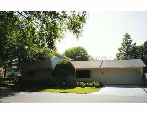 4901 Melrose AVENUE W Tampa, FL 33629