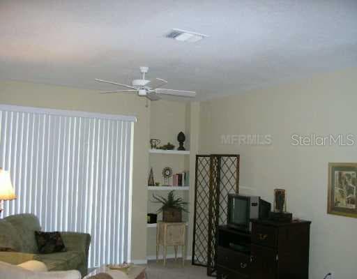 5615 Legacy Crescent PLACE UNIT 104 Riverview, FL 33569