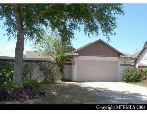 10819 VENICE COURT TAMPA, FL 33635
