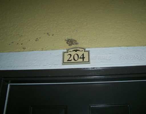 10211 Courtney Palms UNIT 204 Brandon, FL 33619