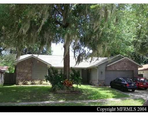 1105 RIFLECREST AVENUE VALRICO, FL 33594