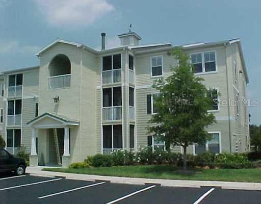 18485 BRIDLE CLUB DRIVE UNIT 18485 TAMPA, FL 33647