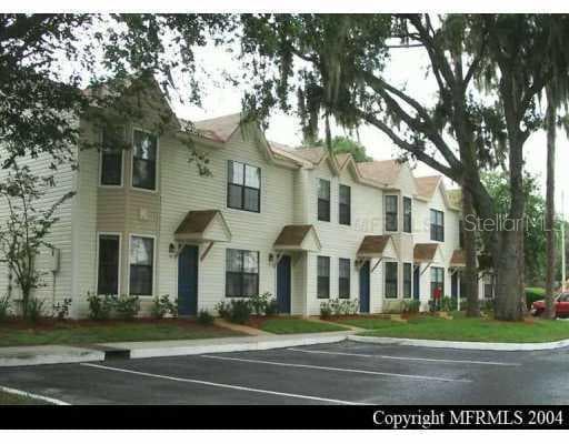 2302 Maki Road UNIT 71 Plant City, FL 33563