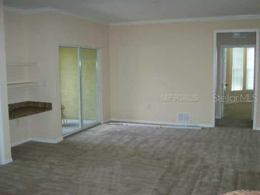 10106 Courtney Oaks CIRCLE UNIT 204 Tampa, FL 33619