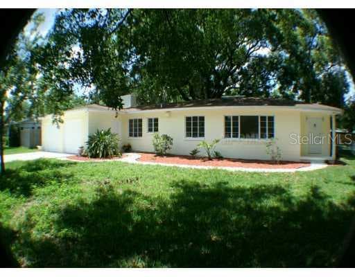 11512 Braeside PLACE Tampa, FL 33612