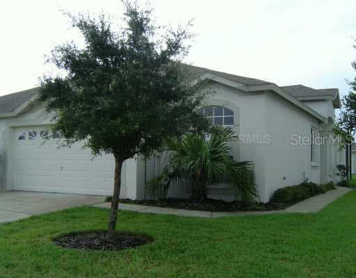 1922 ECHO POND PLACE WESLEY CHAPEL, FL 33543