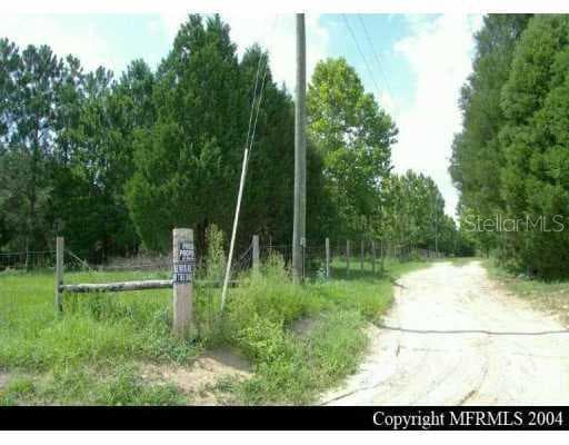 37515 PHELPS ROAD ZEPHYRHILLS, FL 33541