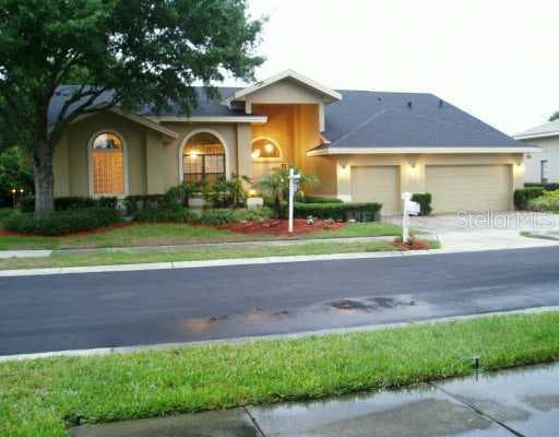 1609 Huntington LANE Safety Harbor, FL 34695