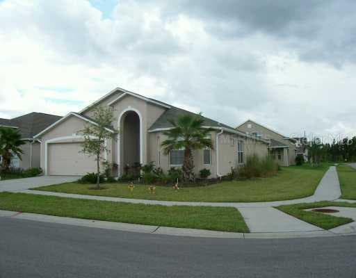 17451 CRICKET CHIRP LAND O LAKES, FL 34638
