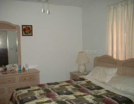 9015 WESTCHESTER CREEK UNIT 35 TAMPA, FL 33604