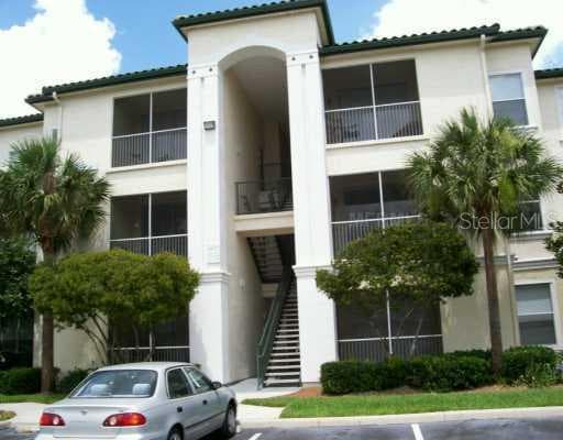 5807 Legacy Crescent PLACE UNIT 104 Riverview, FL 33569