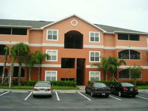 16579 Enclave Village UNIT 208 Tampa, FL 33647