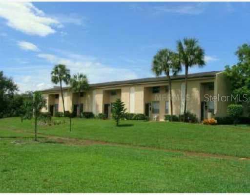 4521 LA CARMEN COURT TAMPA, FL 33611