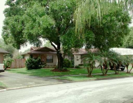 4220 WINDTREE DRIVE TAMPA, FL 33624