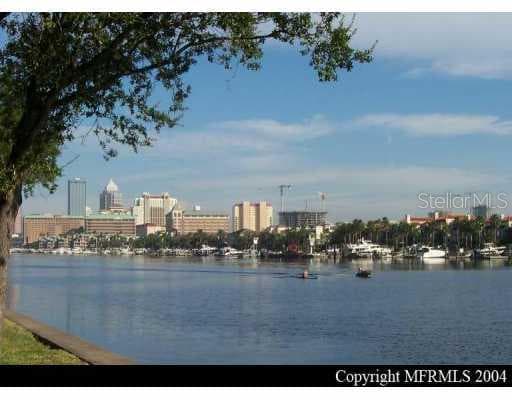 700 HARBOUR ISLAND BOULEVARD UNIT 239 TAMPA, FL 33602