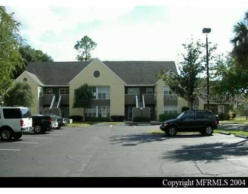 3453 Eagleridge COURT UNIT 3453 Valrico, FL 33594