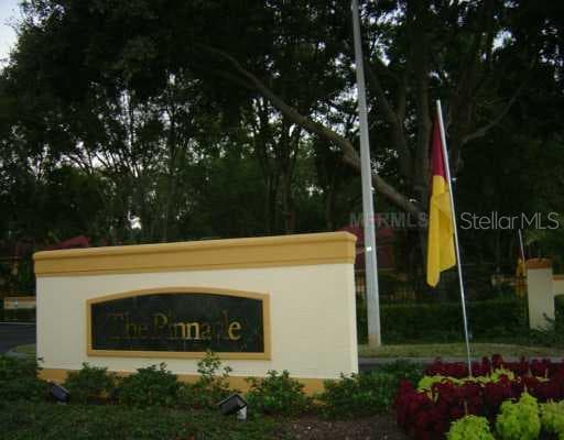 5614 Pinnacle Heights CIRCLE TAMPA, FL 33624