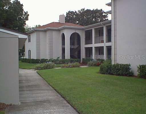 10372 Carrollwood LANE UNIT 245 Tampa, FL 33618