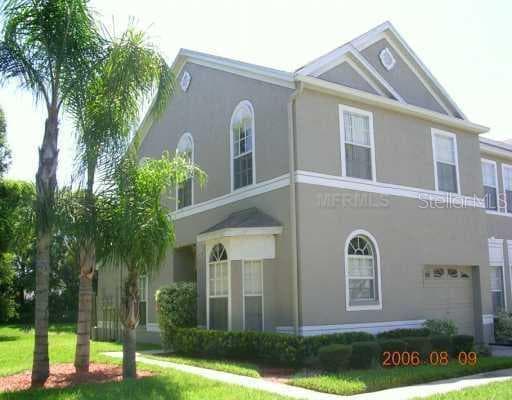 10121 FARMINGDALE PLACE TAMPA, FL 33624