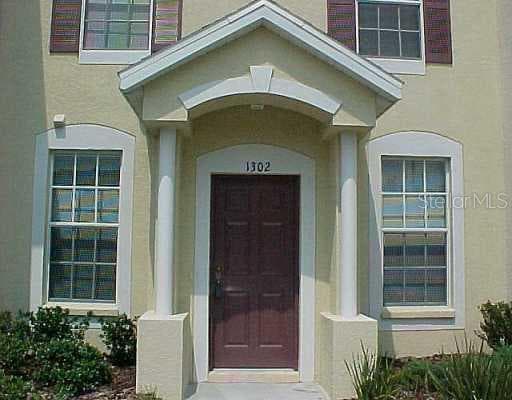 1302 DENMAN COURT WESLEY CHAPEL, FL 33543