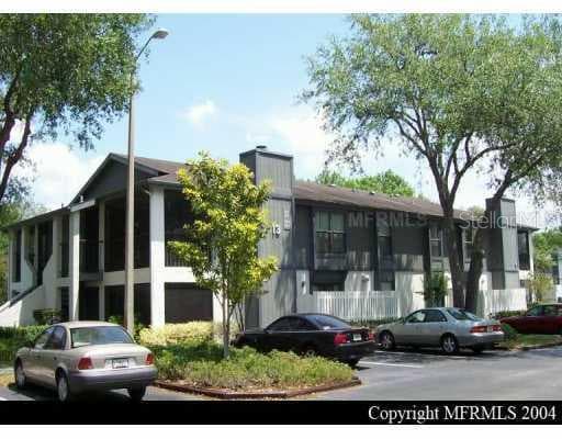 14550 BRUCE B DOWNS UNIT 113 TAMPA, FL 33613