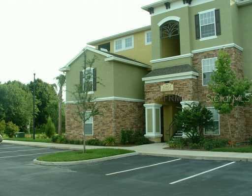 2402 Courtney Meadows DRIVE UNIT 204 Tampa, FL 33619
