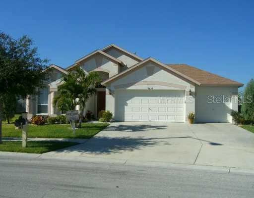 19639 BERGENFELD DRIVE LAND O LAKES, FL 34638