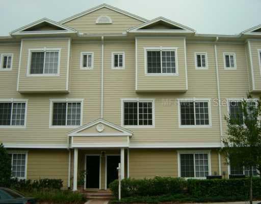 9848 W PARK VILLAGE DRIVE tampa, FL 33626